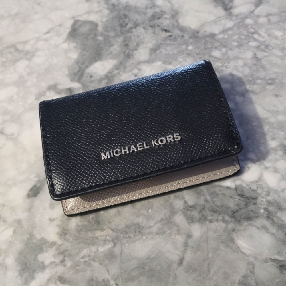 Michael Kors Small Two-Tone Crossgrain Jet Set Leather Wallet